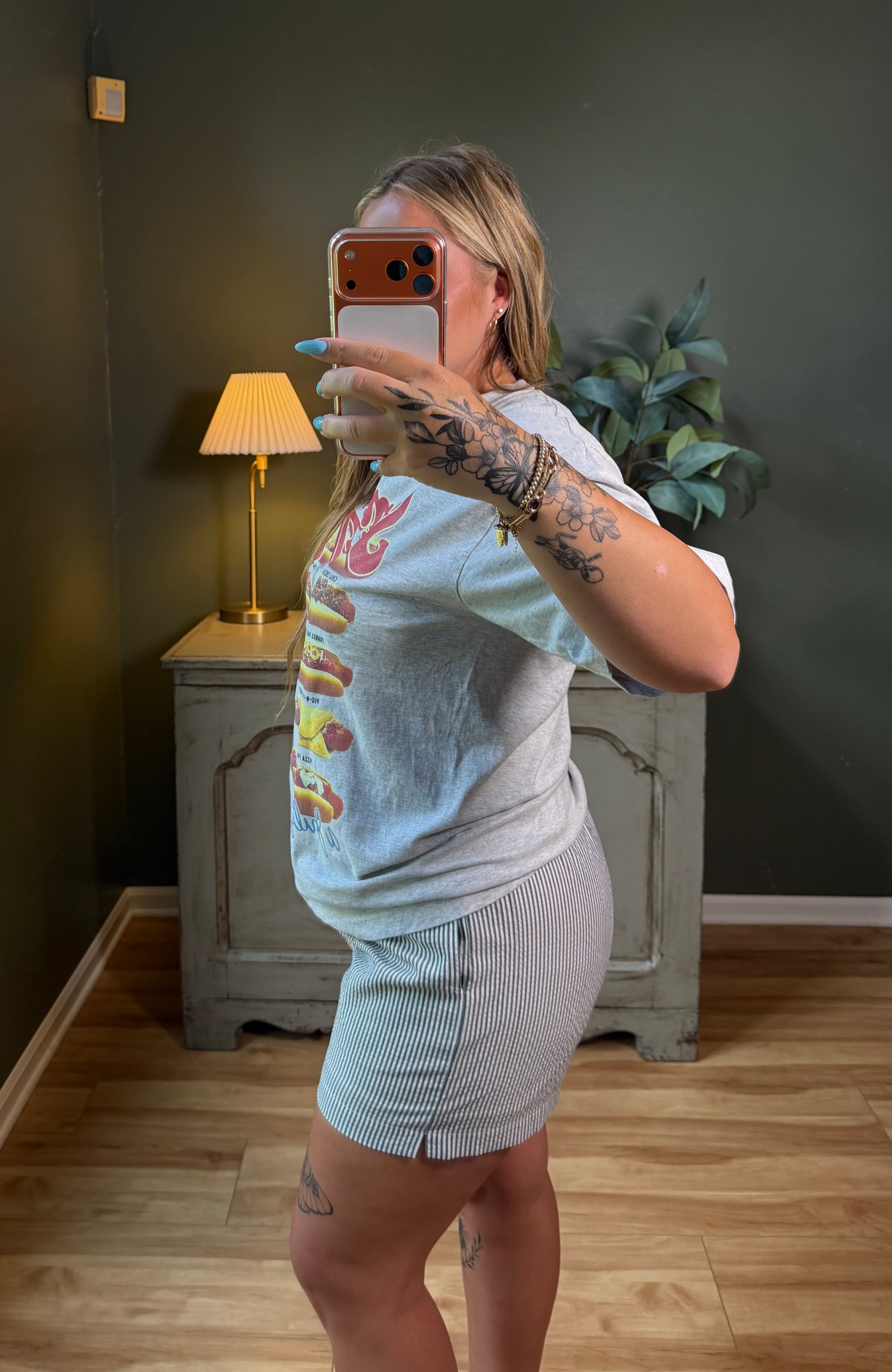 Grillin' & Chillin' Tee