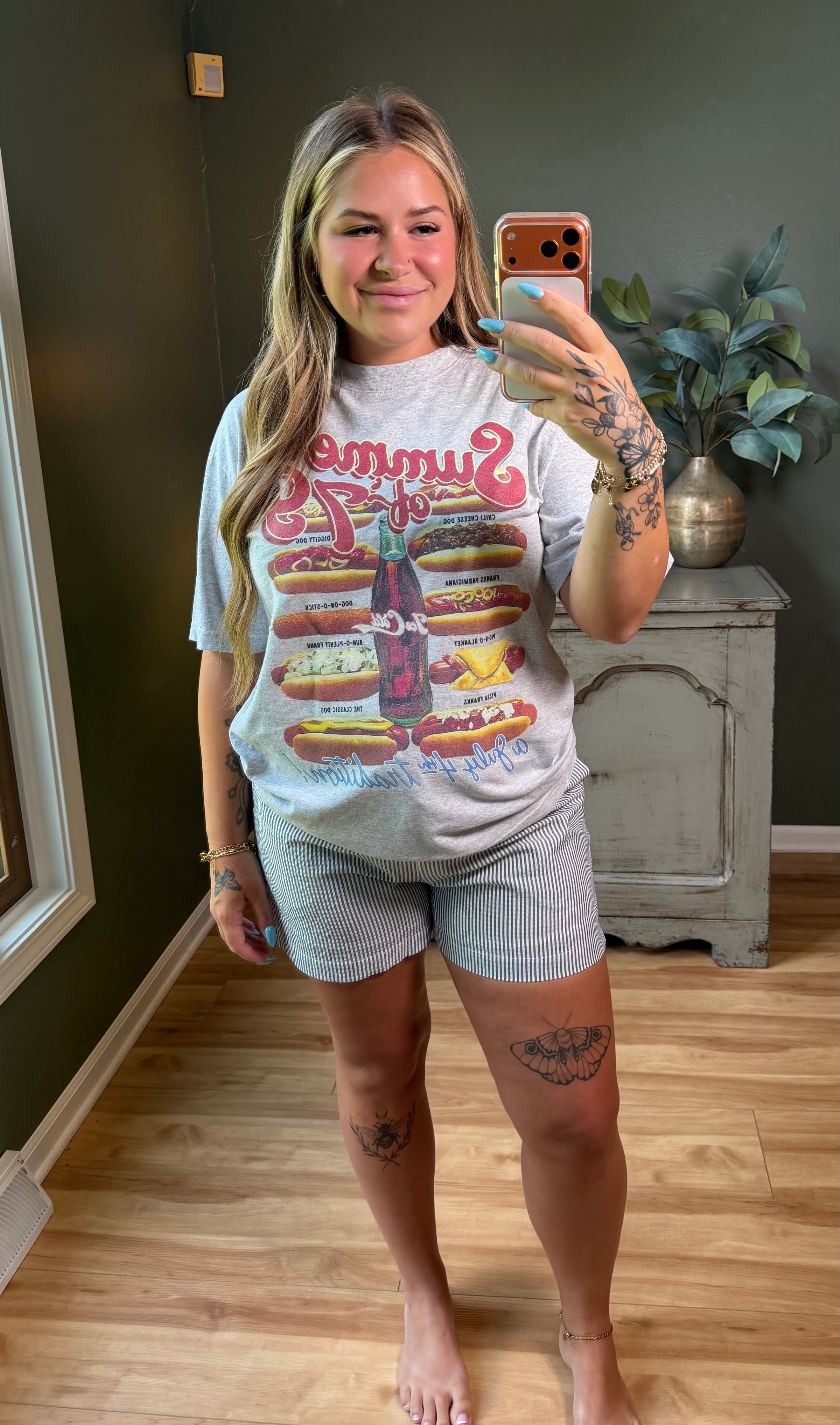 Grillin' & Chillin' Tee